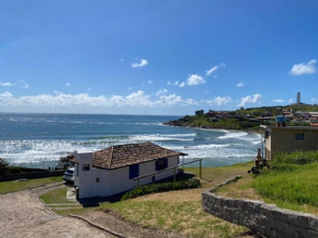 Casa no Farol com acesso exclusivo à Prainha